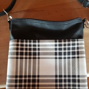 Thirty-One Vinyl Purse